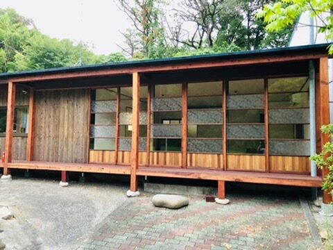 【ハナレ、ほぼ完成！手しごと、ものづくり…〝つながり〟から生まれる学びを形にする場】